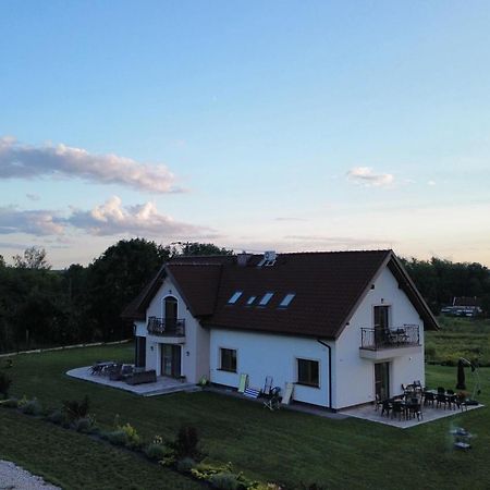 Apartamenty, Zielone Wzgorze Wiktora W Mikolajkach Mikołajki المظهر الخارجي الصورة
